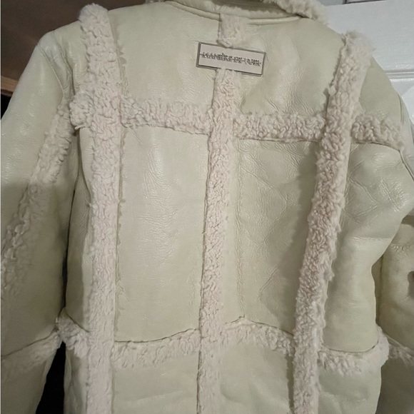 Maniere de voir vegan leather and shearling coat size M NWT *Limited Edition* - Picture 8 of 10
